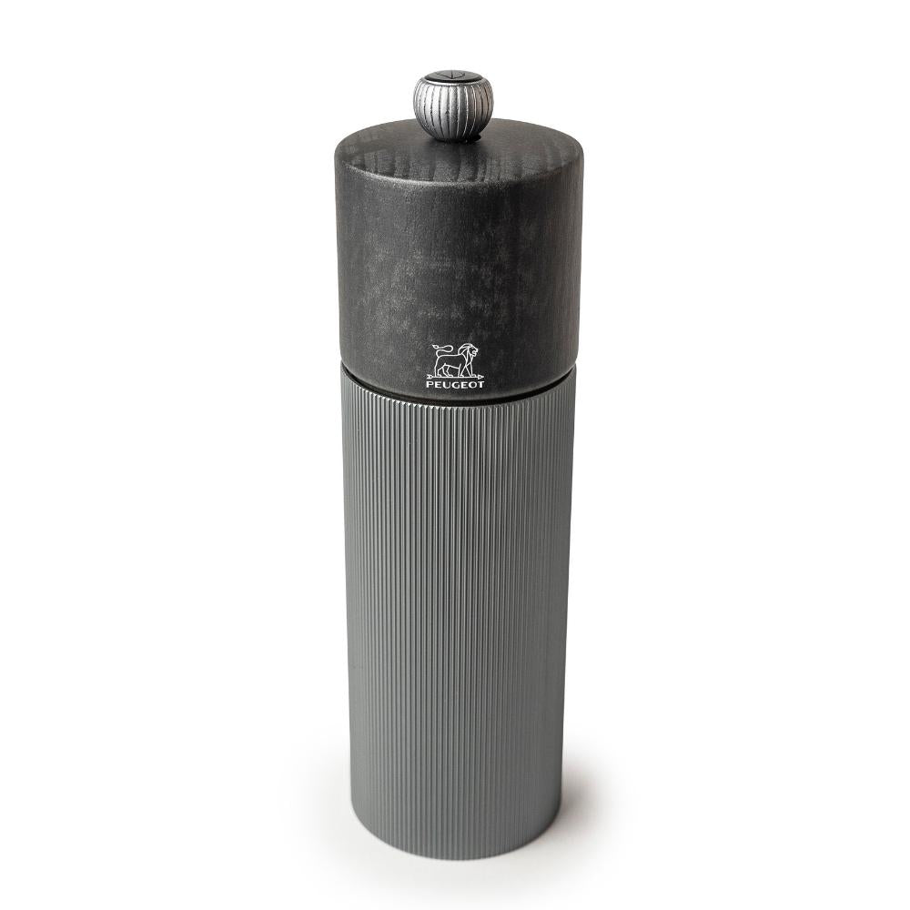 Peugeot Line Dark -pippurimylly 18 cm
